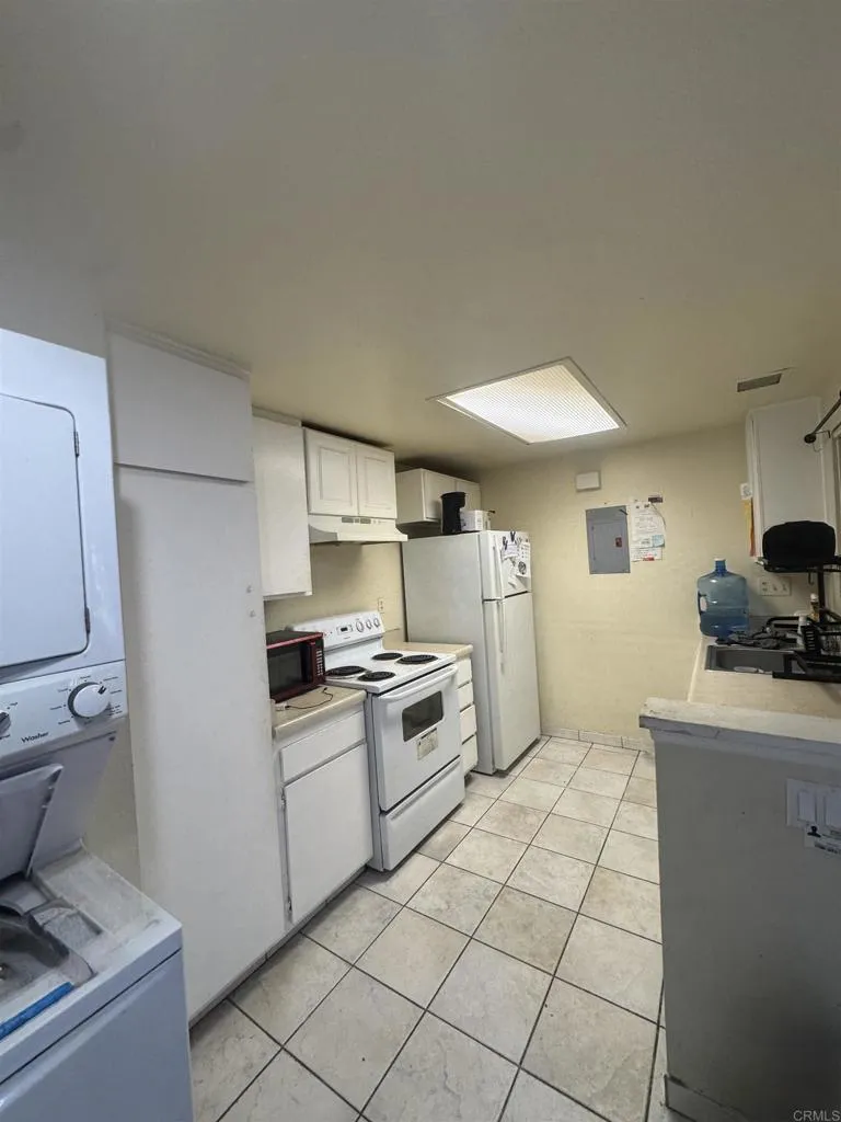 2031 Dairy Mart  Rd #1 San Ysidro, CA 92173