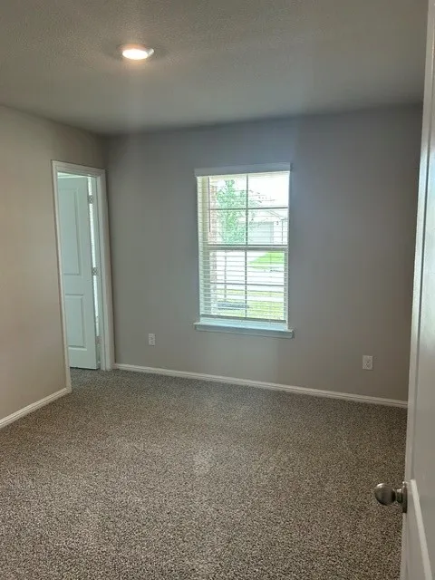 333 Lubbock Drive Azle, TX 76020