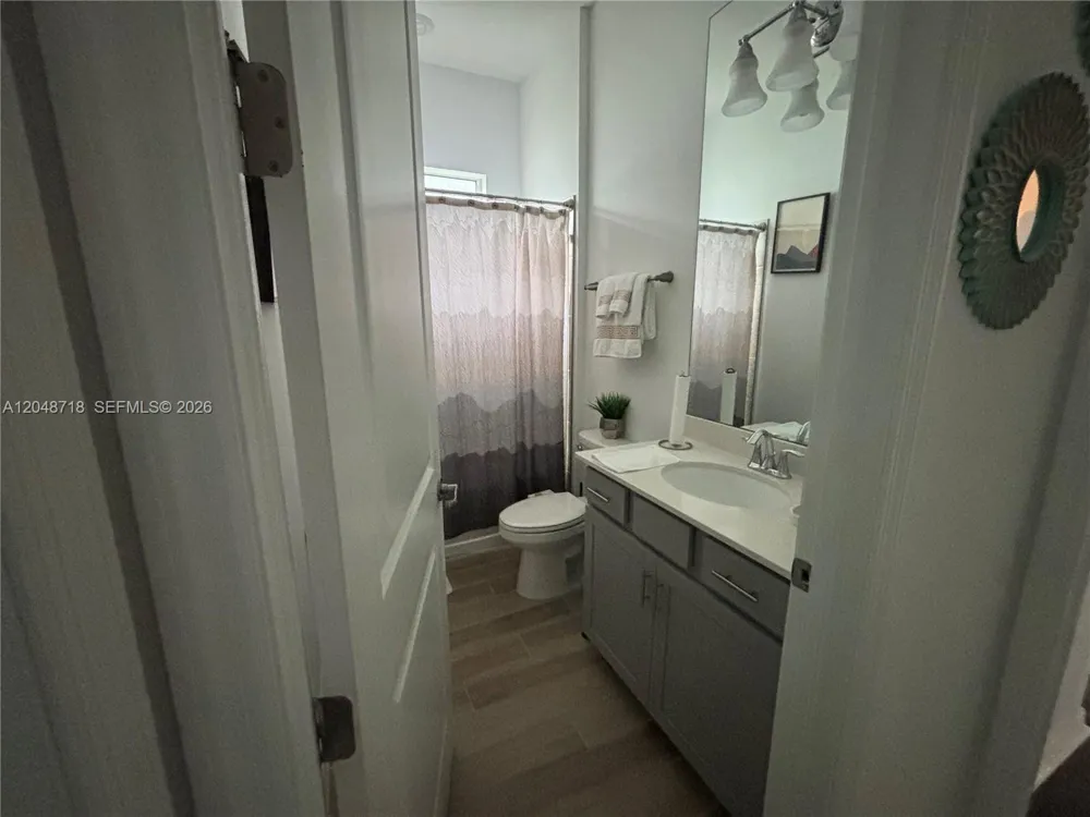 5933 Berwick Lane Ave Maria, FL 34142