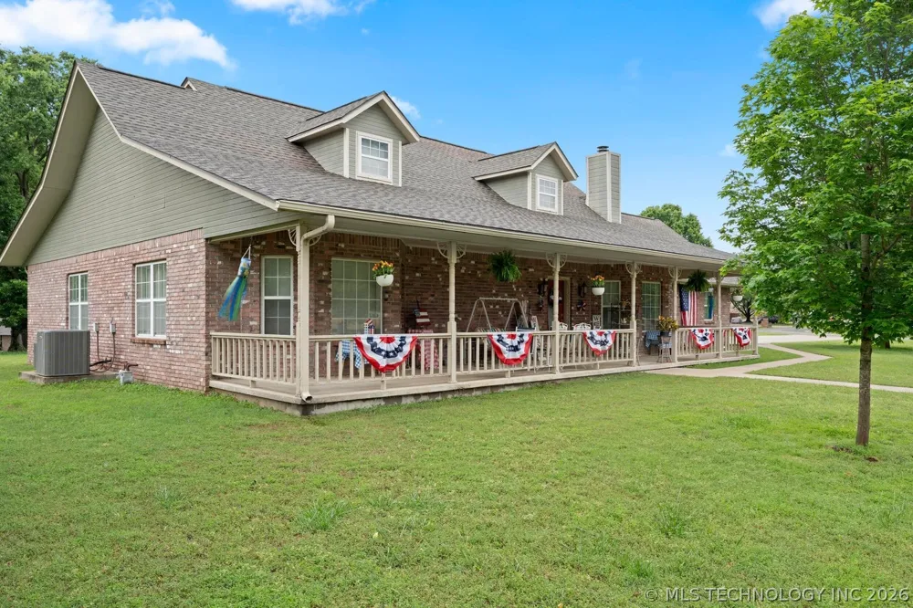 1035 Hillside Road Grove, OK 74344