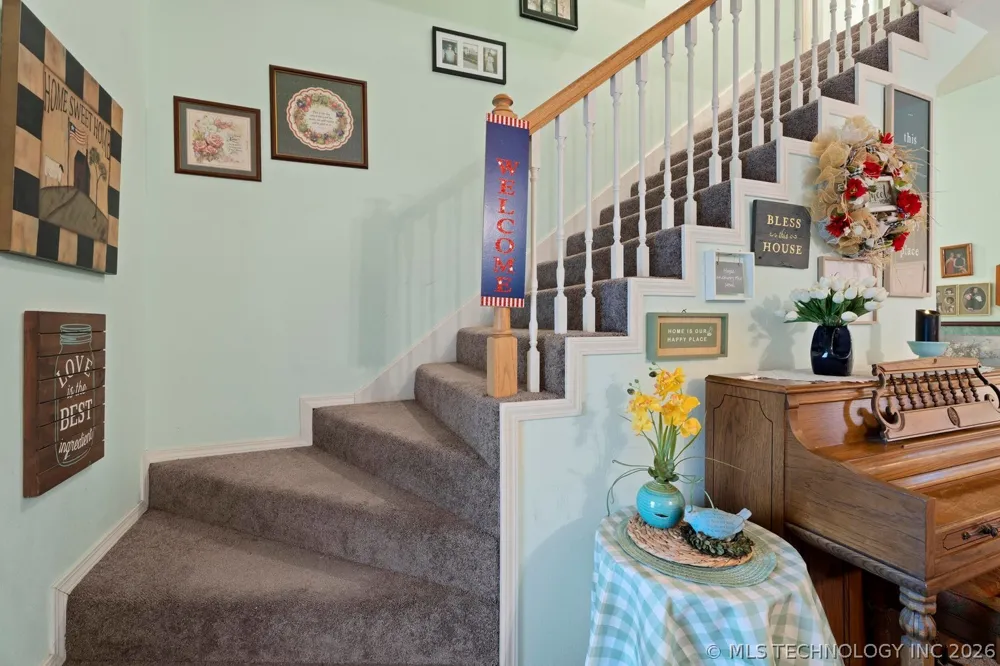 1035 Hillside Road Grove, OK 74344