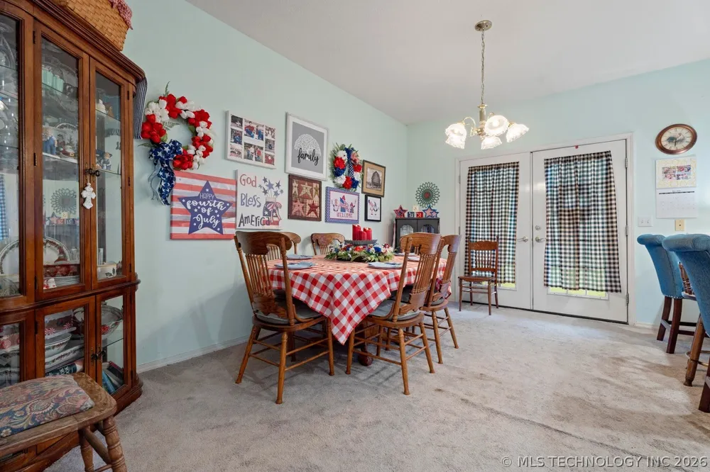 1035 Hillside Road Grove, OK 74344