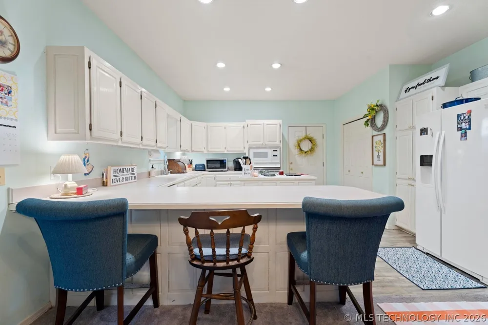 1035 Hillside Road Grove, OK 74344
