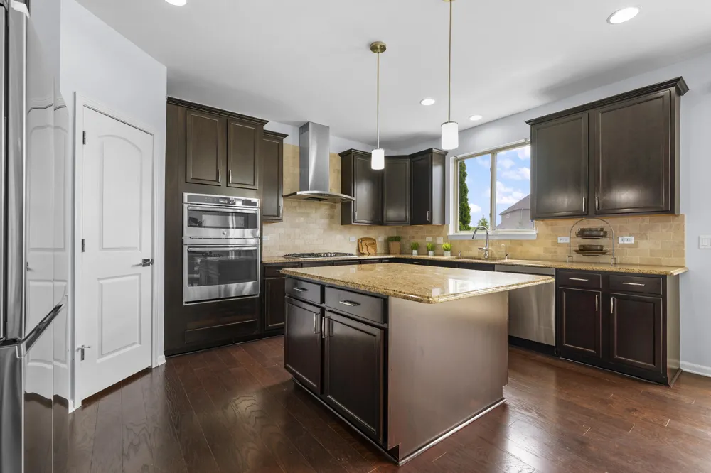 51847 Pierce Drive Lyon Charter Township, MI 48167