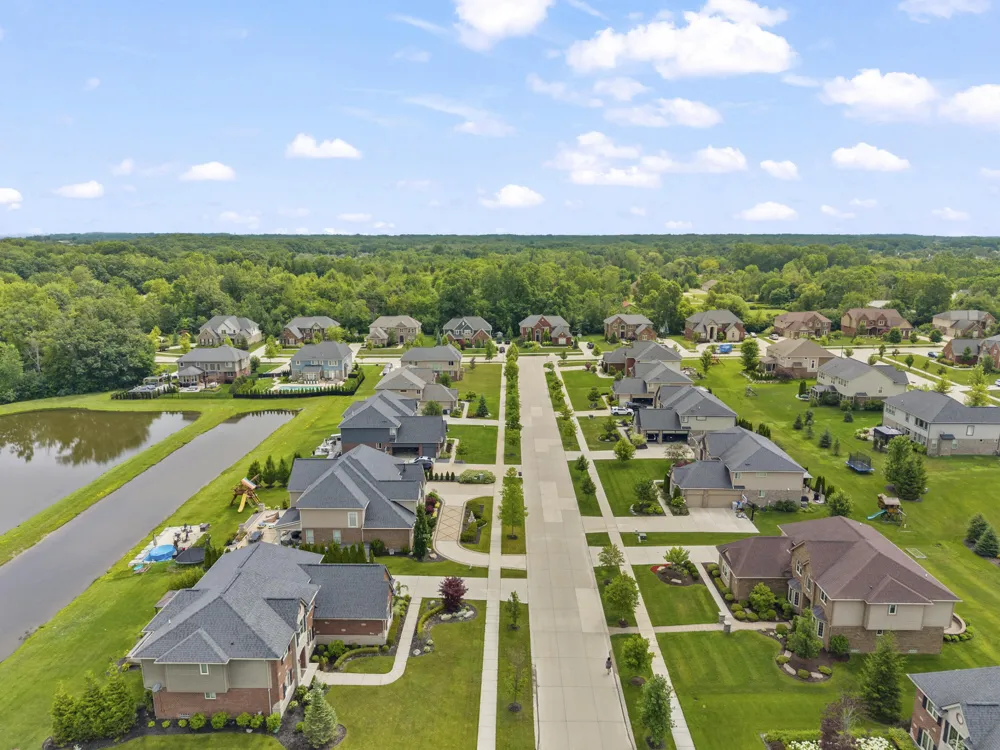51847 Pierce Drive Lyon Charter Township, MI 48167