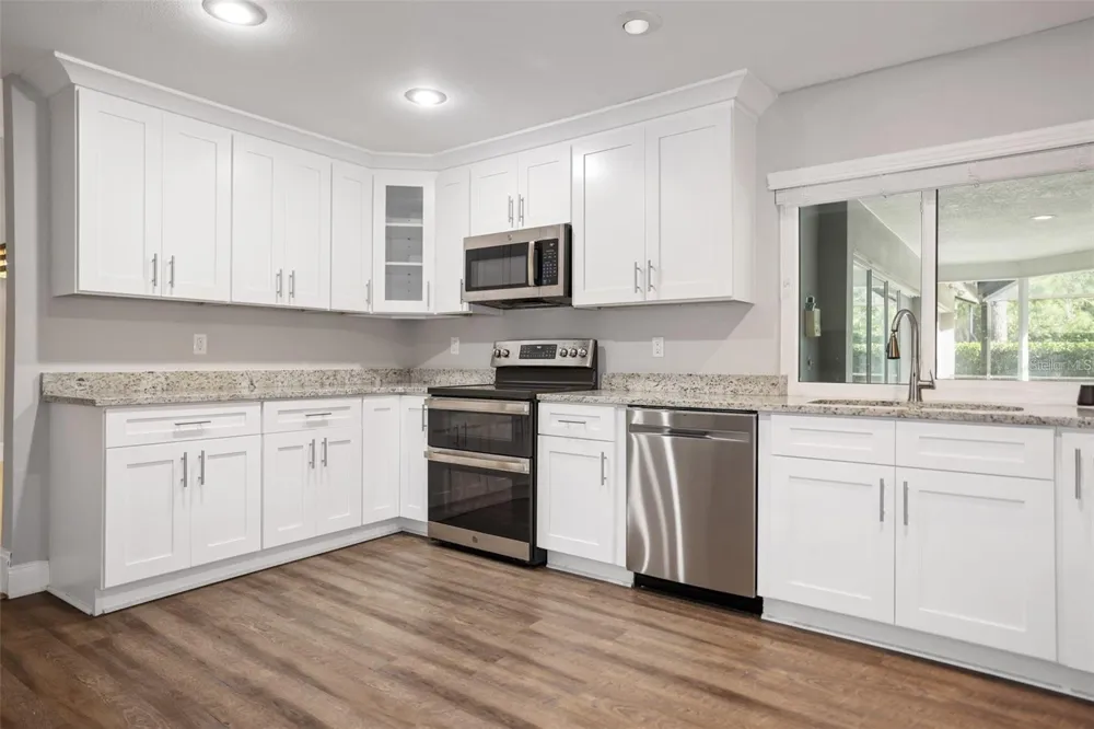 3297 VALEMOOR DRIVE Palm Harbor, FL 34685