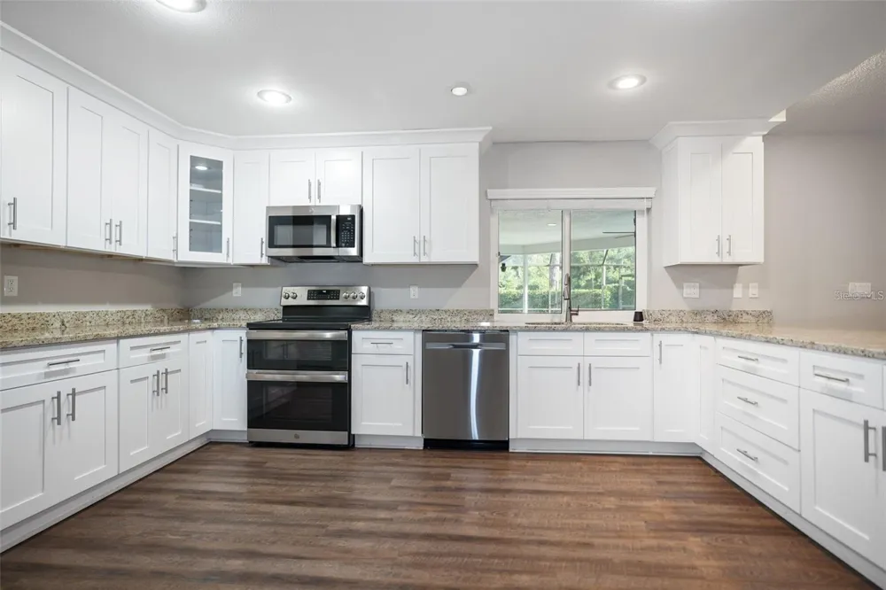 3297 VALEMOOR DRIVE Palm Harbor, FL 34685