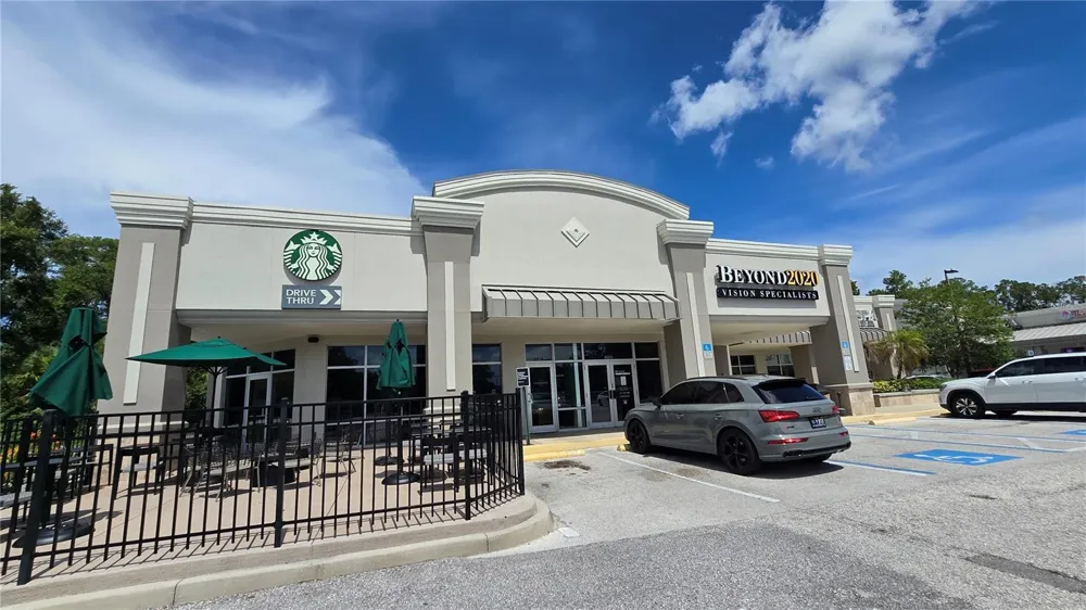 3297 VALEMOOR DRIVE Palm Harbor, FL 34685