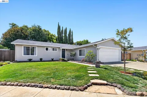 4634 Klamath Ct