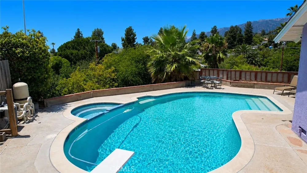 7129 Samoa Place Tujunga, CA 91042