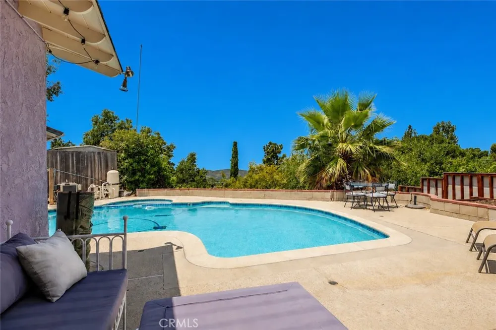 7129 Samoa Place Tujunga, CA 91042