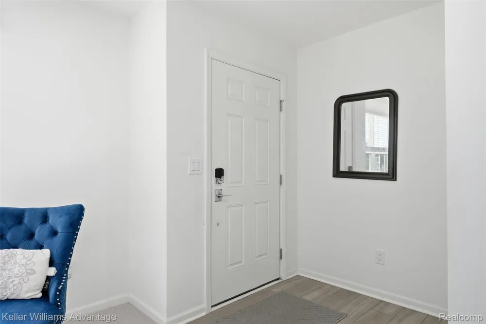 24506 Jade Drive Farmington Hills City, MI 48336