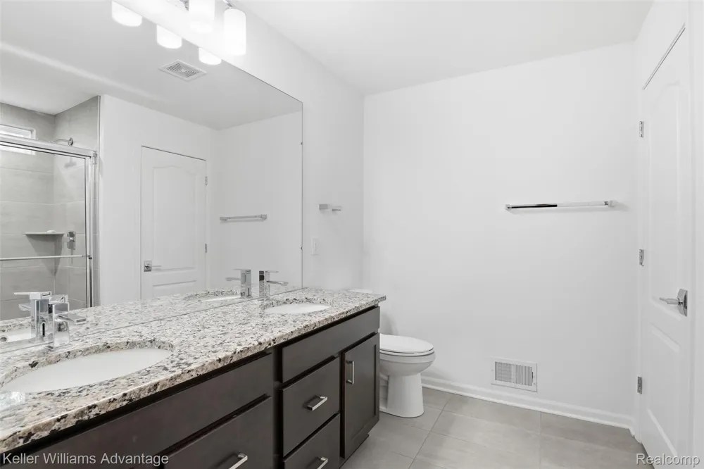 24506 Jade Drive Farmington Hills City, MI 48336