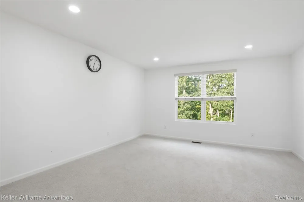 24506 Jade Drive Farmington Hills City, MI 48336