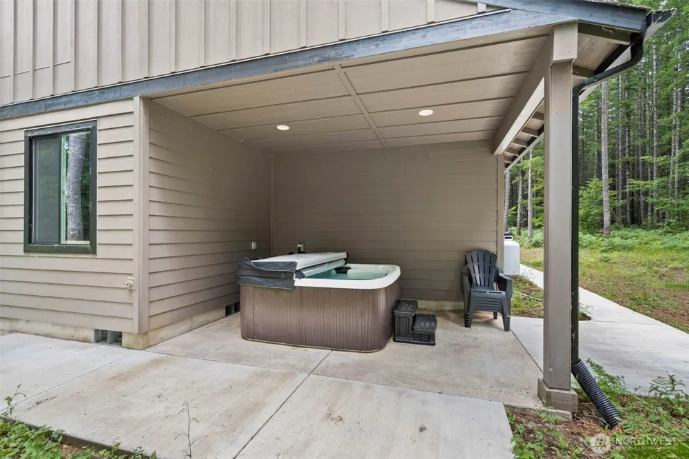 128 Riverdance Lane Packwood, WA 98361