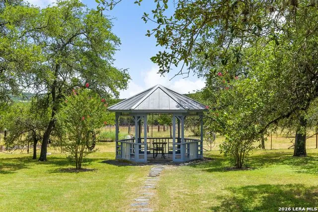 271 & 173 BIG CREEK RD Blanco, TX 78606