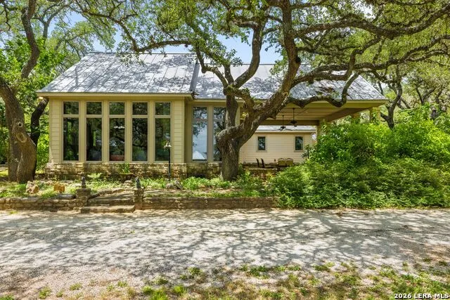 271 & 173 BIG CREEK RD Blanco, TX 78606