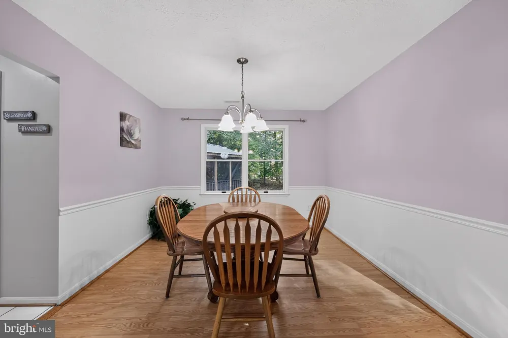 8835 REDBAY RUN Bel Alton, MD 20611