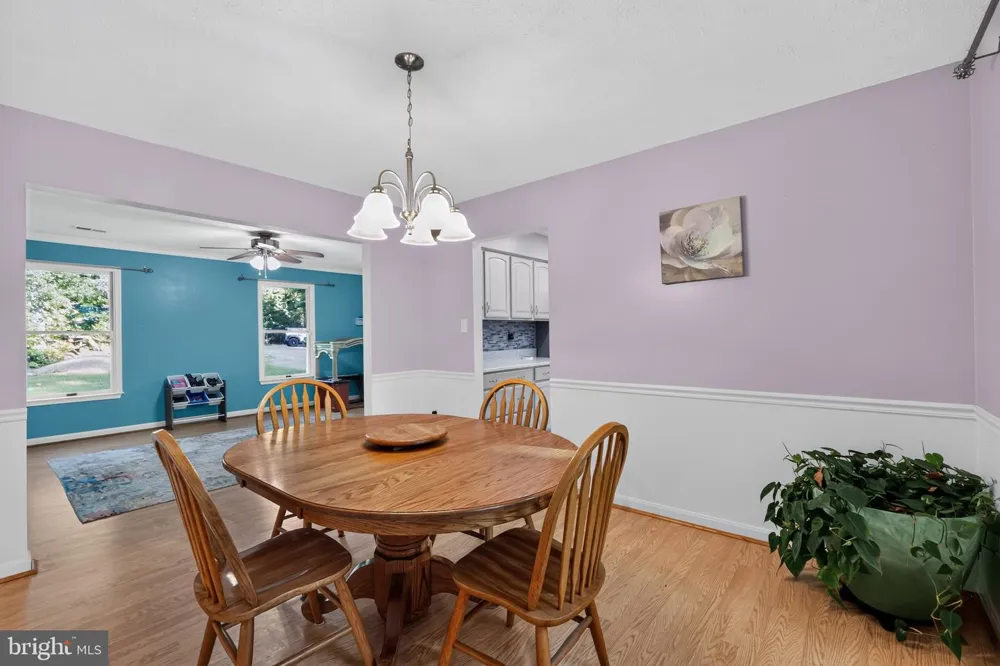 8835 REDBAY RUN Bel Alton, MD 20611