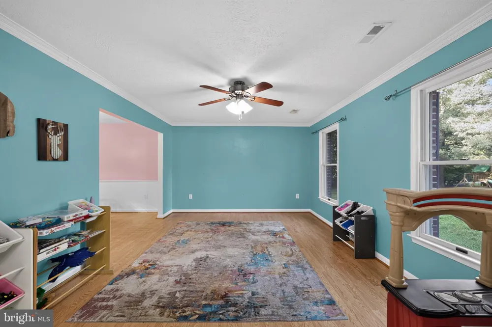 8835 REDBAY RUN Bel Alton, MD 20611