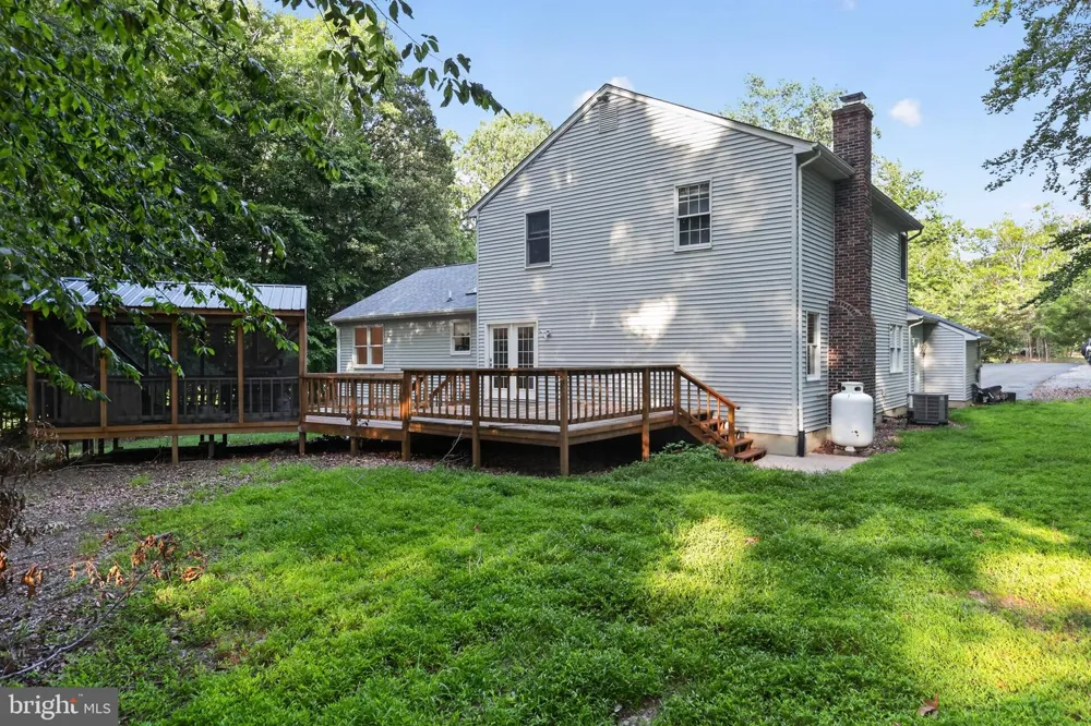 8835 REDBAY RUN Bel Alton, MD 20611
