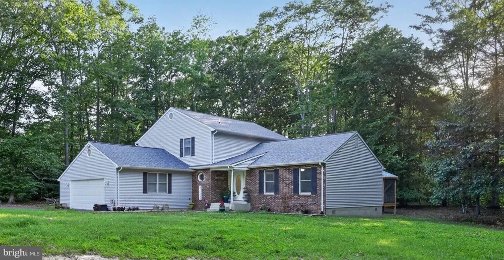 8835 REDBAY RUN Bel Alton, MD 20611