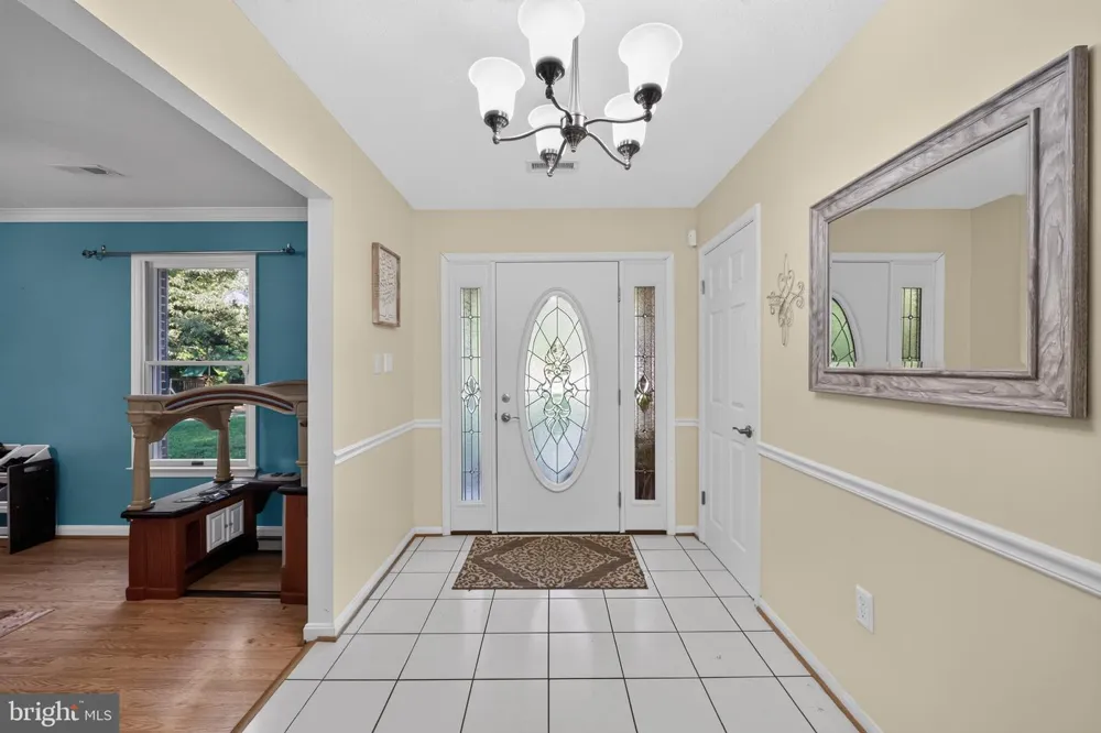 8835 REDBAY RUN Bel Alton, MD 20611