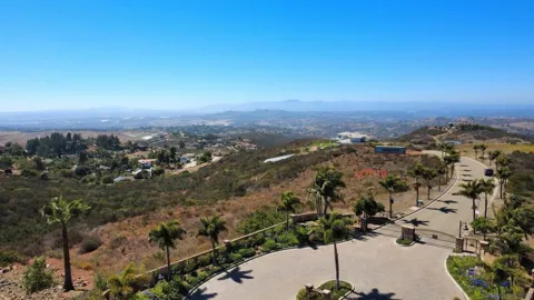 2220 Panoramic Dr.