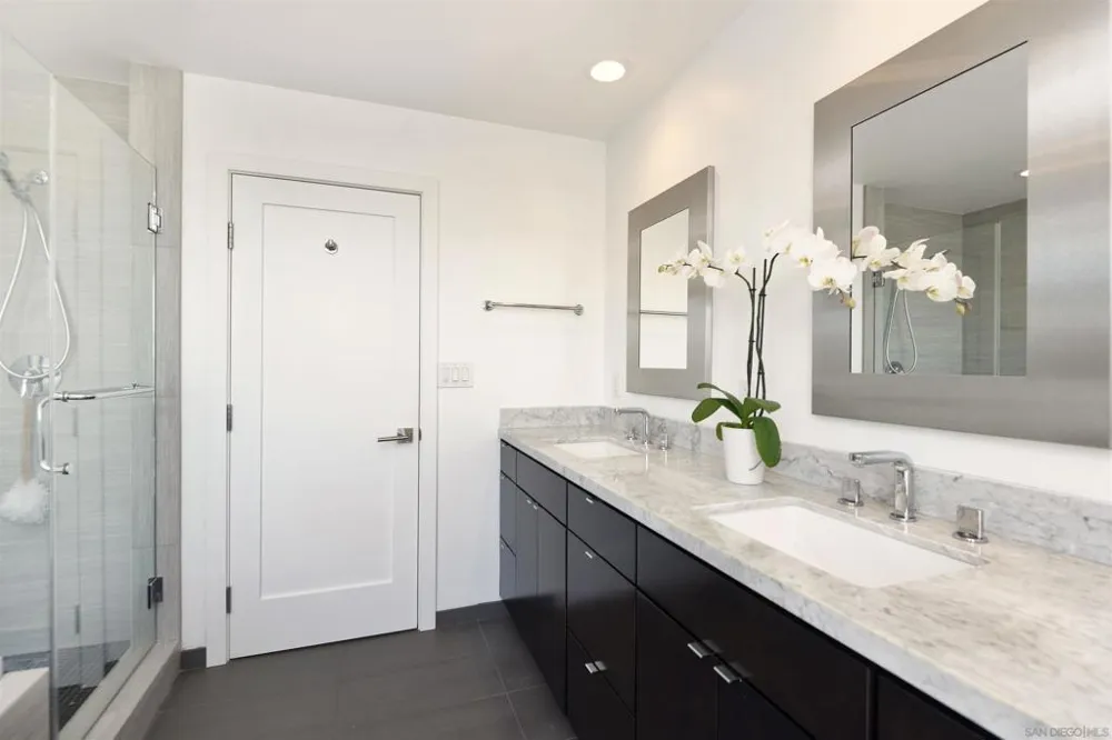 1573 Copa de Oro La Jolla, CA 92037