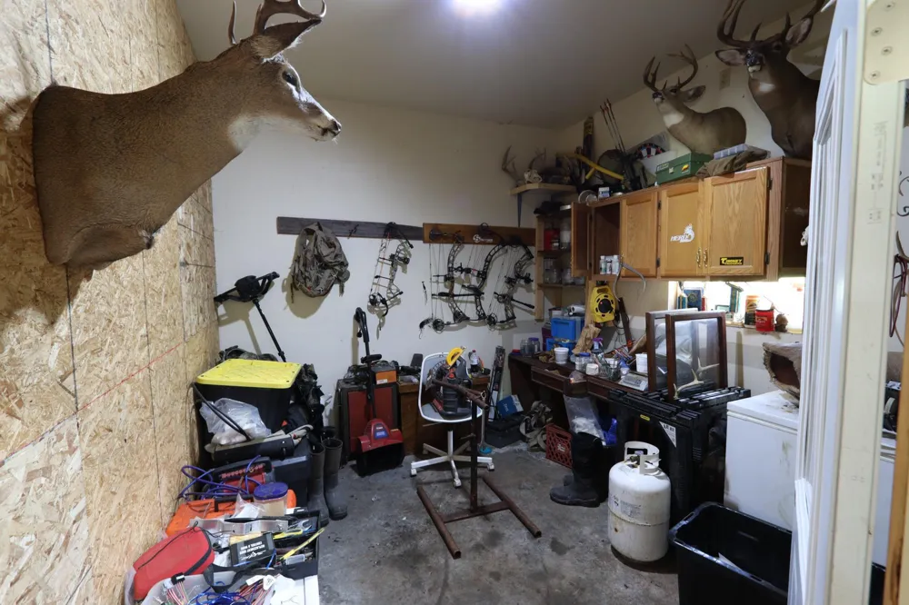752 Lenmark Lane Badger, MN 56714