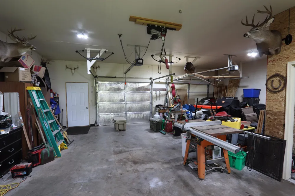 752 Lenmark Lane Badger, MN 56714