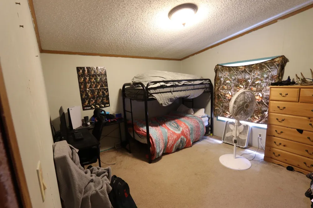 752 Lenmark Lane Badger, MN 56714