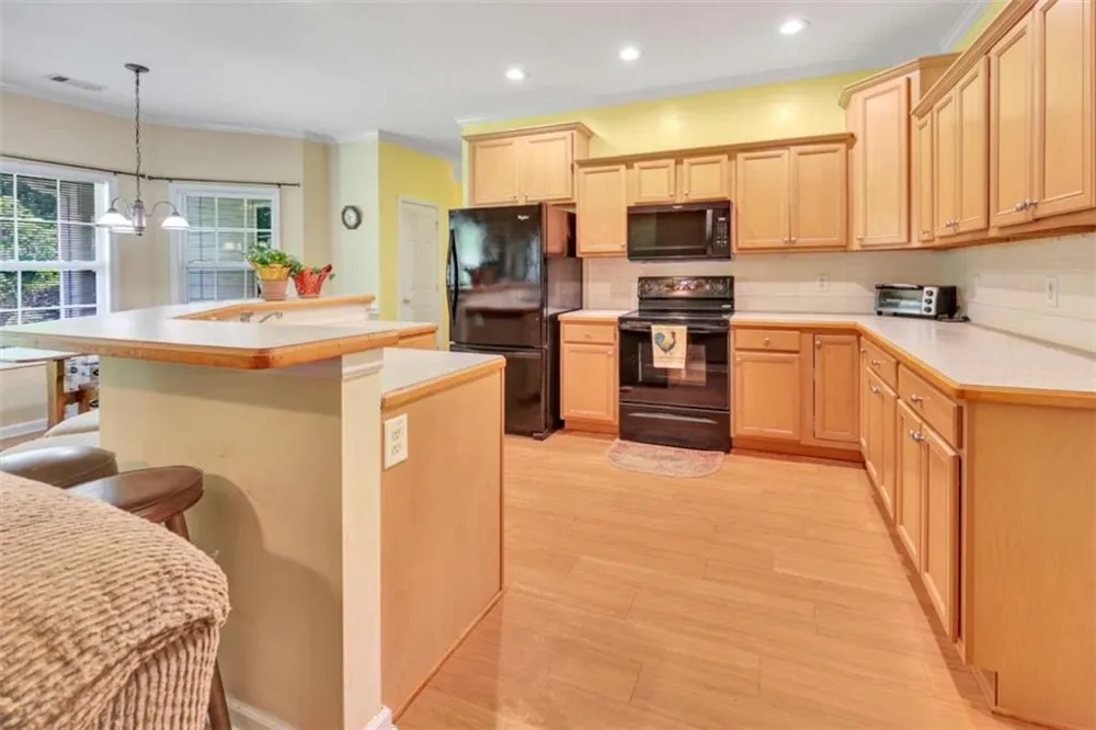 95 Blue Grass Way Oxford, GA 30054