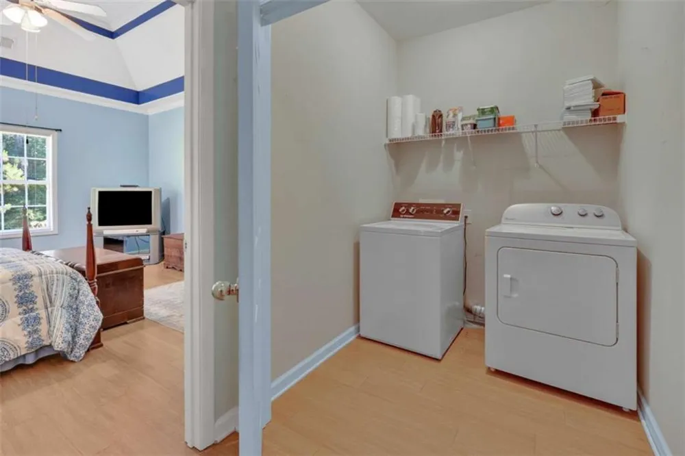 95 Blue Grass Way Oxford, GA 30054