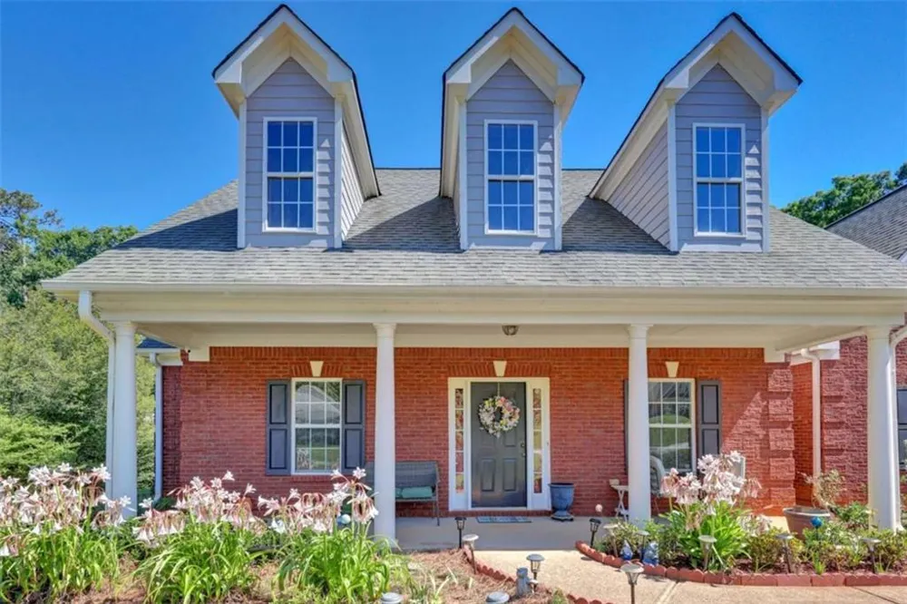 95 Blue Grass Way Oxford, GA 30054