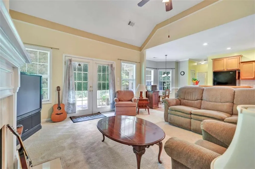 95 Blue Grass Way Oxford, GA 30054