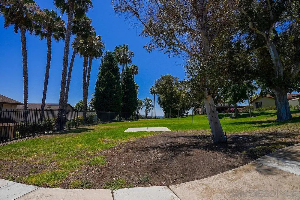 8166 Paradise Valley Ct. Spring Valley, CA 91977