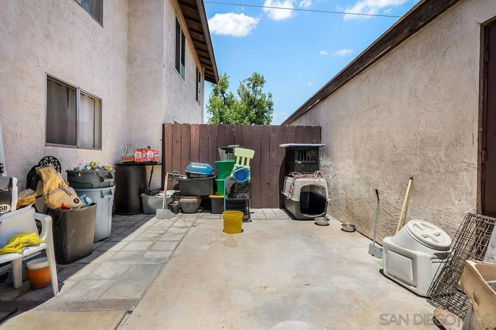 8166 Paradise Valley Ct. Spring Valley, CA 91977