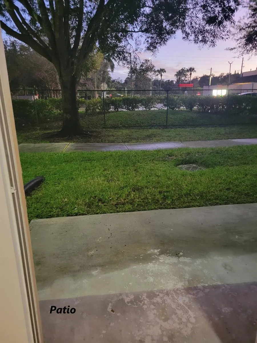 1400 Crestwood Court S #1402 Royal Palm Beach, FL 33411