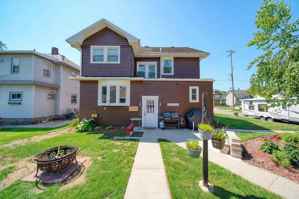516 Harwood Street Jackson City, MI 49203