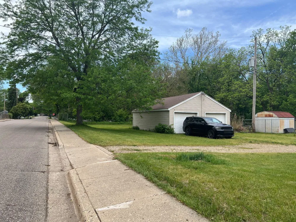 320 Morrell Street Plainwell, MI 49080