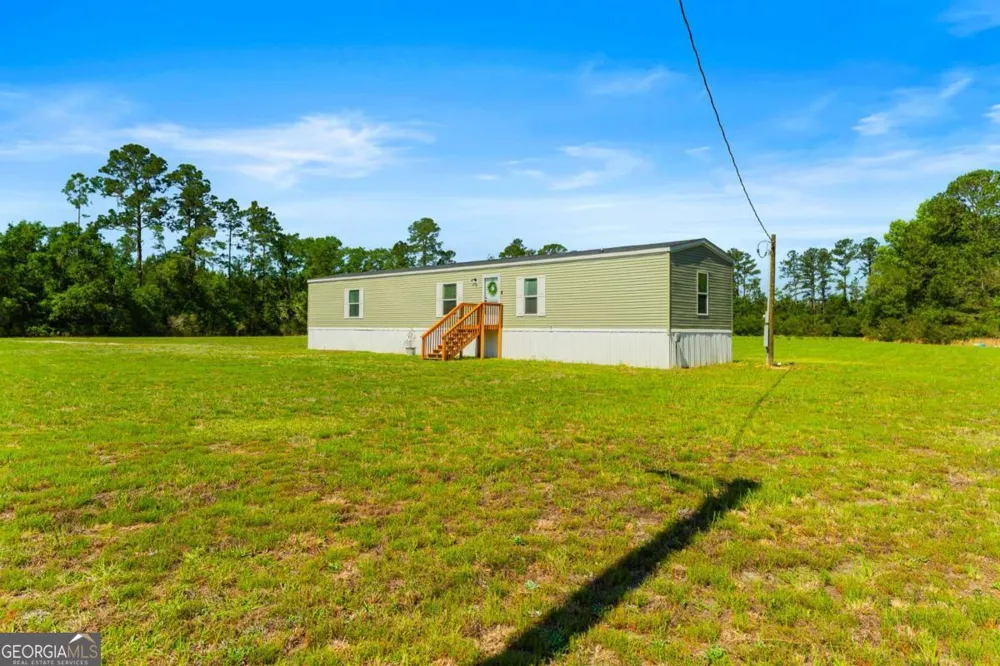3383 Mill Branch Club RD Pembroke, GA 31321