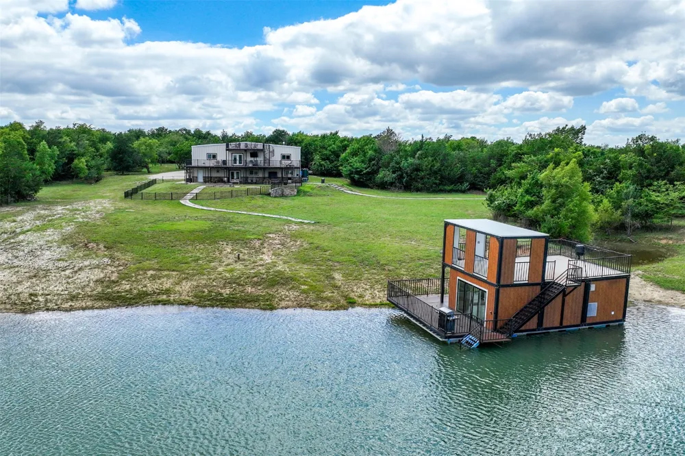 2129 HCR 3322 LOOP Hubbard, TX 76648