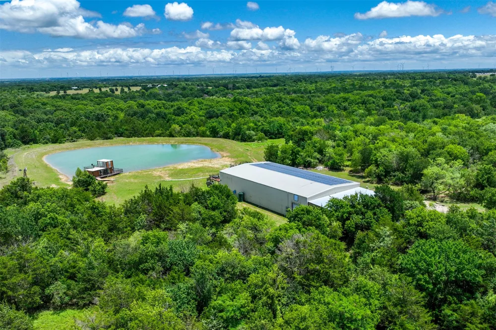 2129 HCR 3322 LOOP Hubbard, TX 76648
