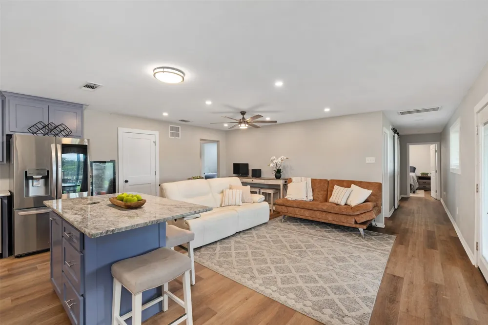 2129 HCR 3322 LOOP Hubbard, TX 76648