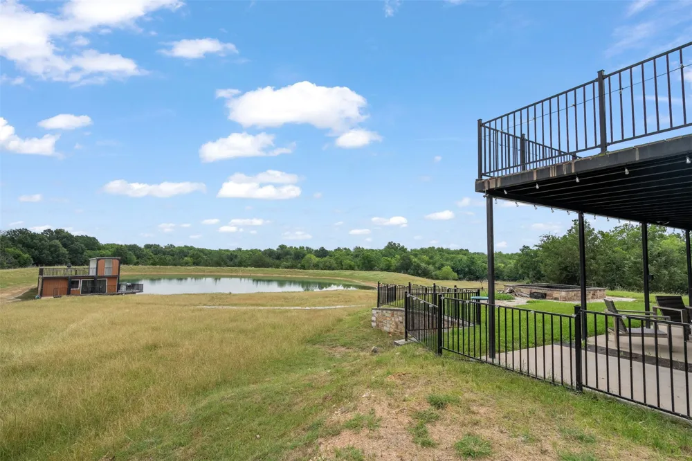 2129 HCR 3322 LOOP Hubbard, TX 76648