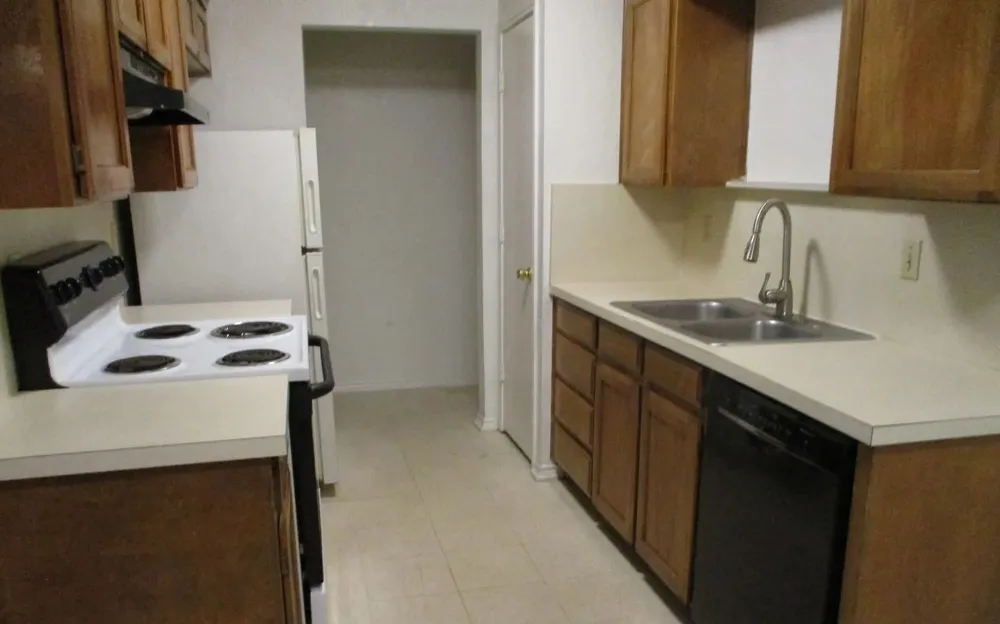 1712 San Rafael Street Fort Worth, TX 76134