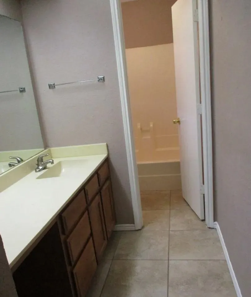 1712 San Rafael Street Fort Worth, TX 76134