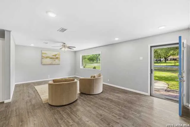 330 Yucca Dr Kingsland, TX 78639