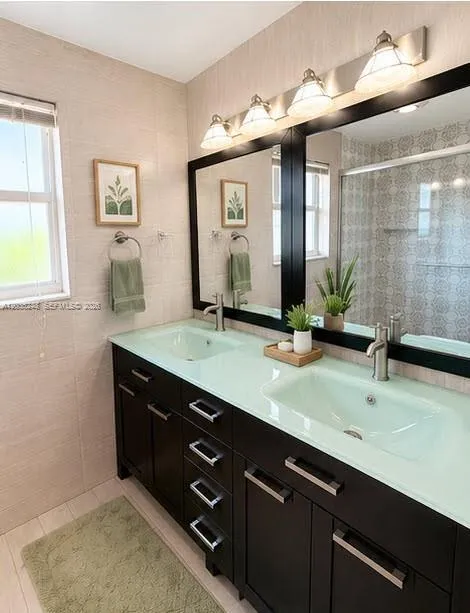 15112 NW 8th St #77 Pembroke Pines, FL 33028